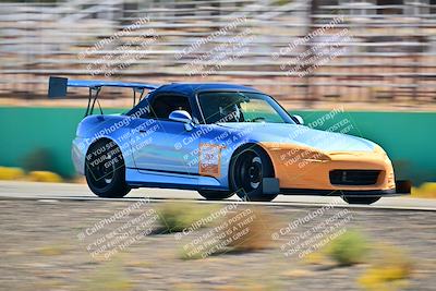 media/Oct-18-2025-Extreme Speed (Sat) [[d6d7e1fef1]]/Red-Green/